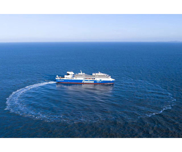 5100米车道1100客位高端客滚船